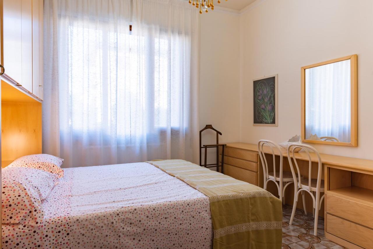 Apartment Holiday Versilia Камайоре Екстериор снимка
