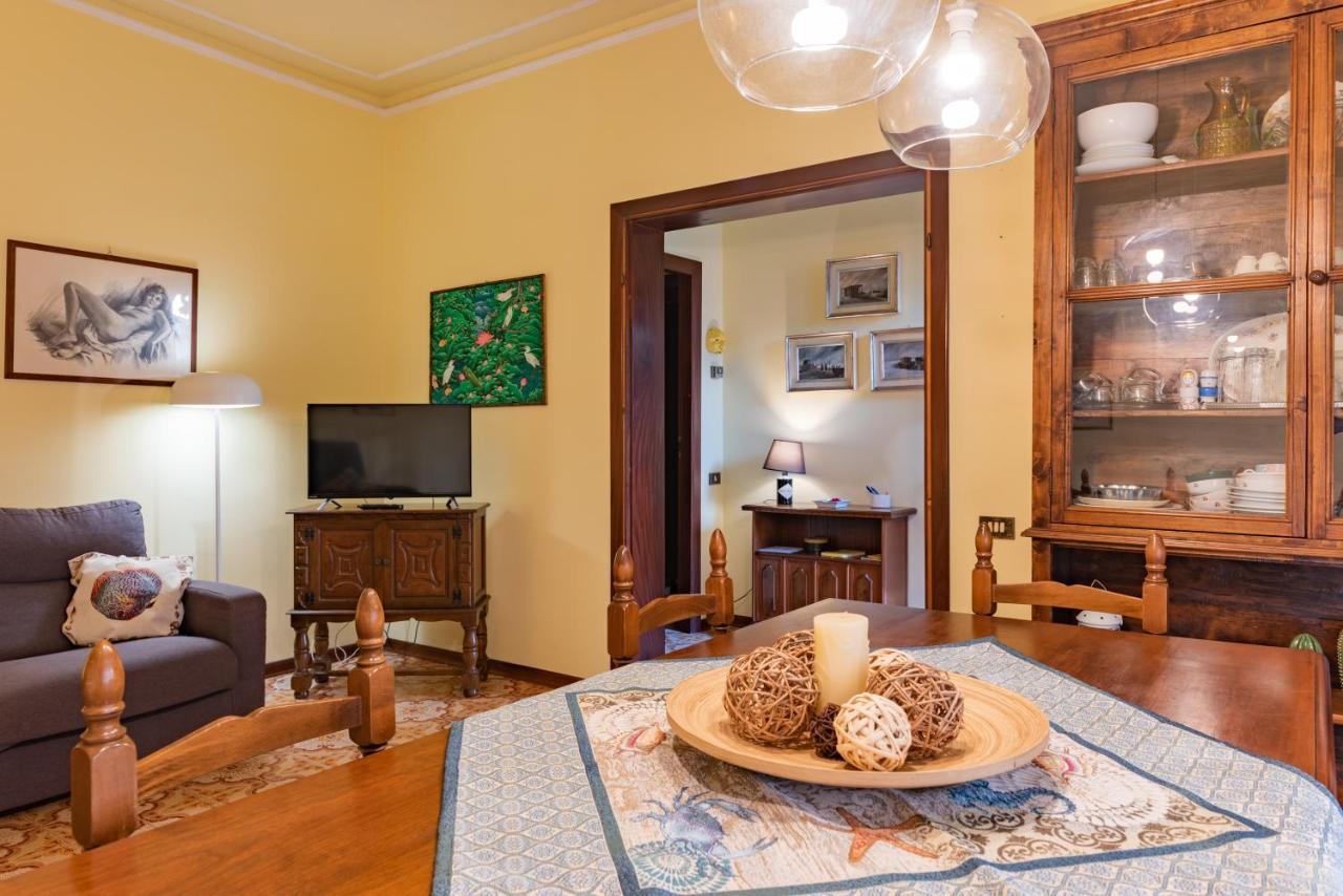 Apartment Holiday Versilia Камайоре Екстериор снимка